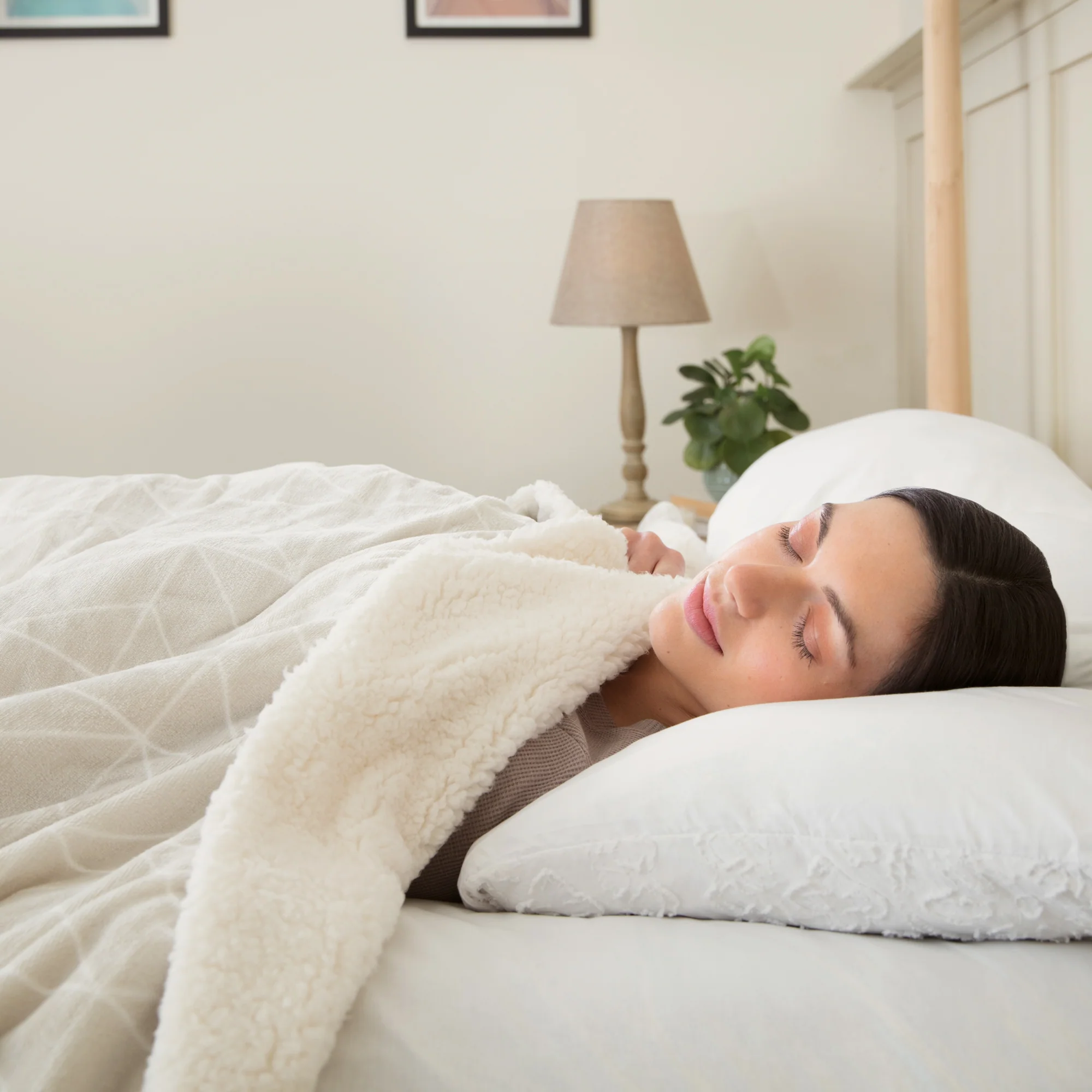 Nap Time Warming Sherpa Blanket - Beige - Image 5